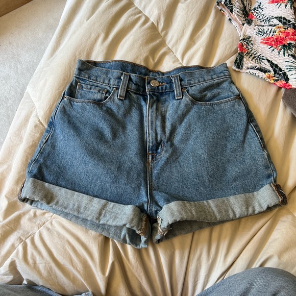 BDG Mom High Rise Shorts - Picture 1 of 3